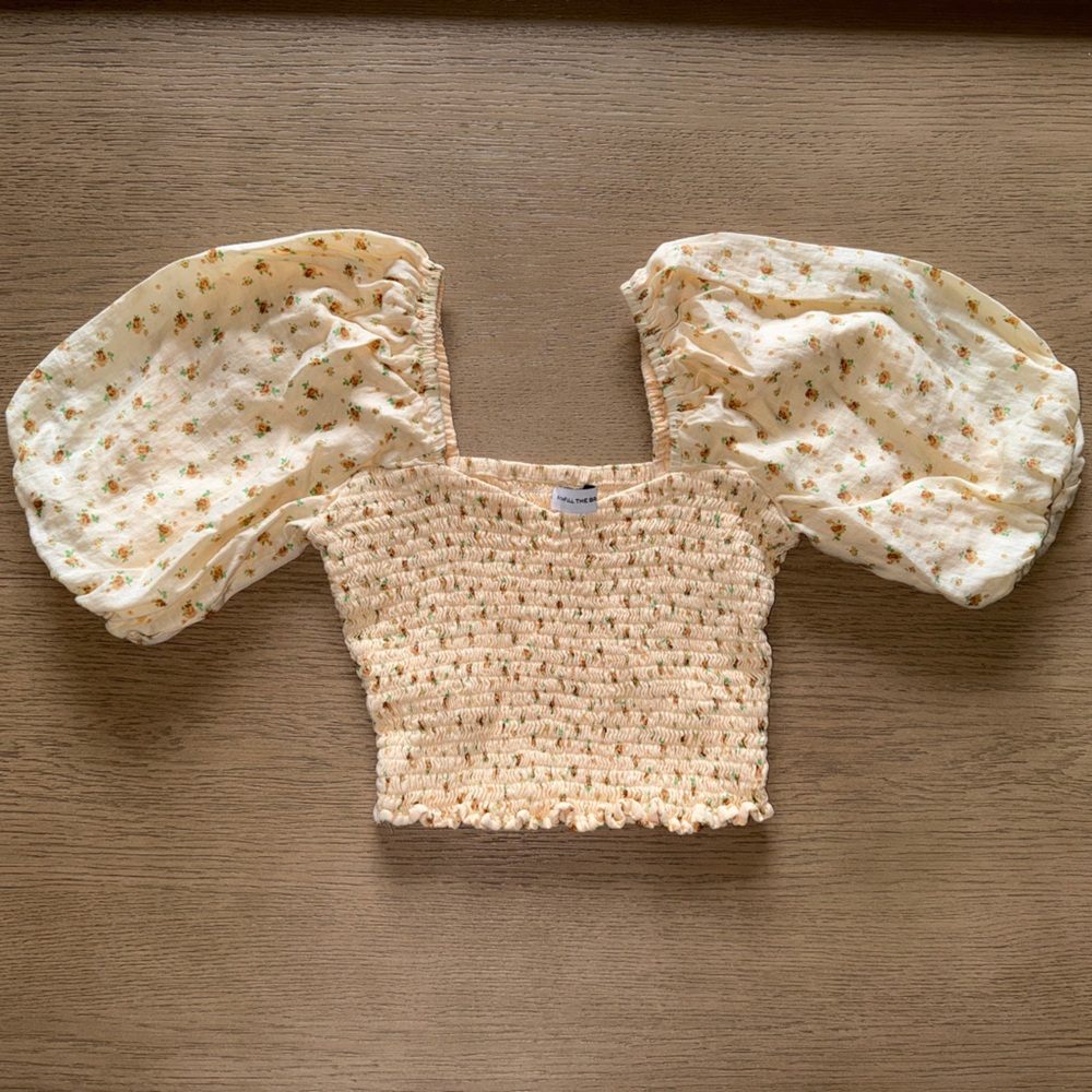 Faithfull the Brand Floral Cropped Smocked Puff Sleeve Top